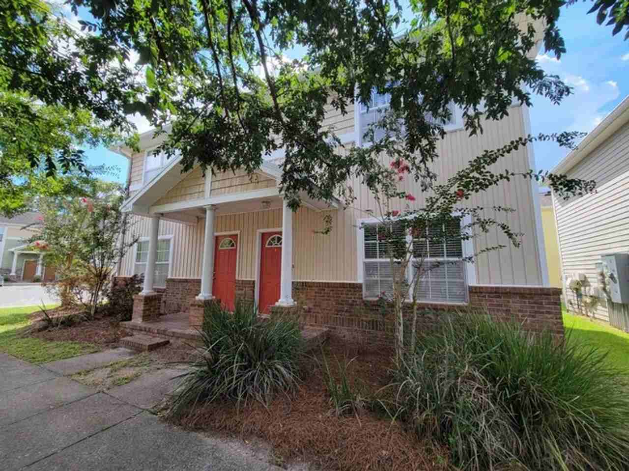 1926 Corvallis Ave - Photo 2 of 18