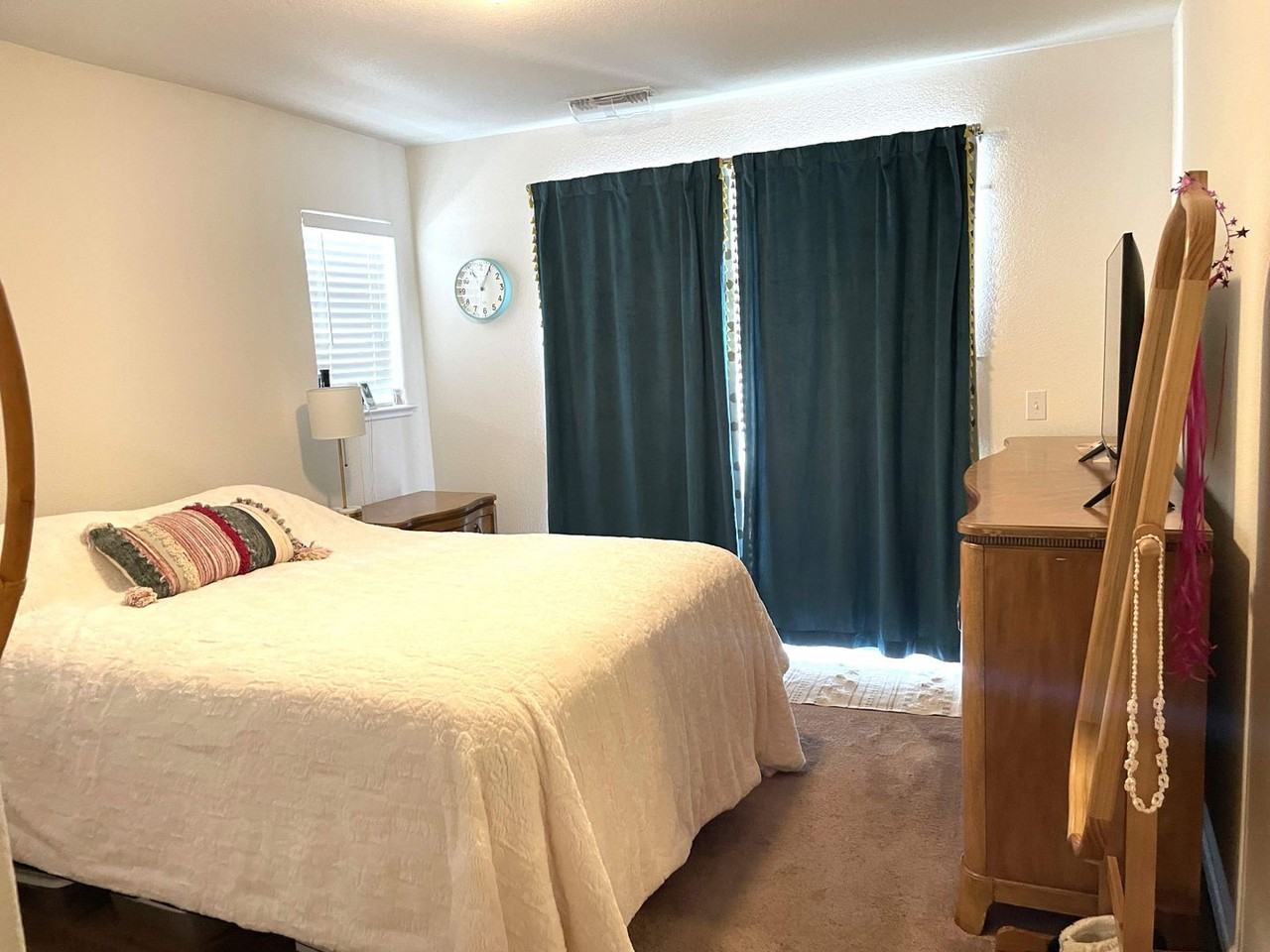 164 Highlands Ct - Photo 6 of 17