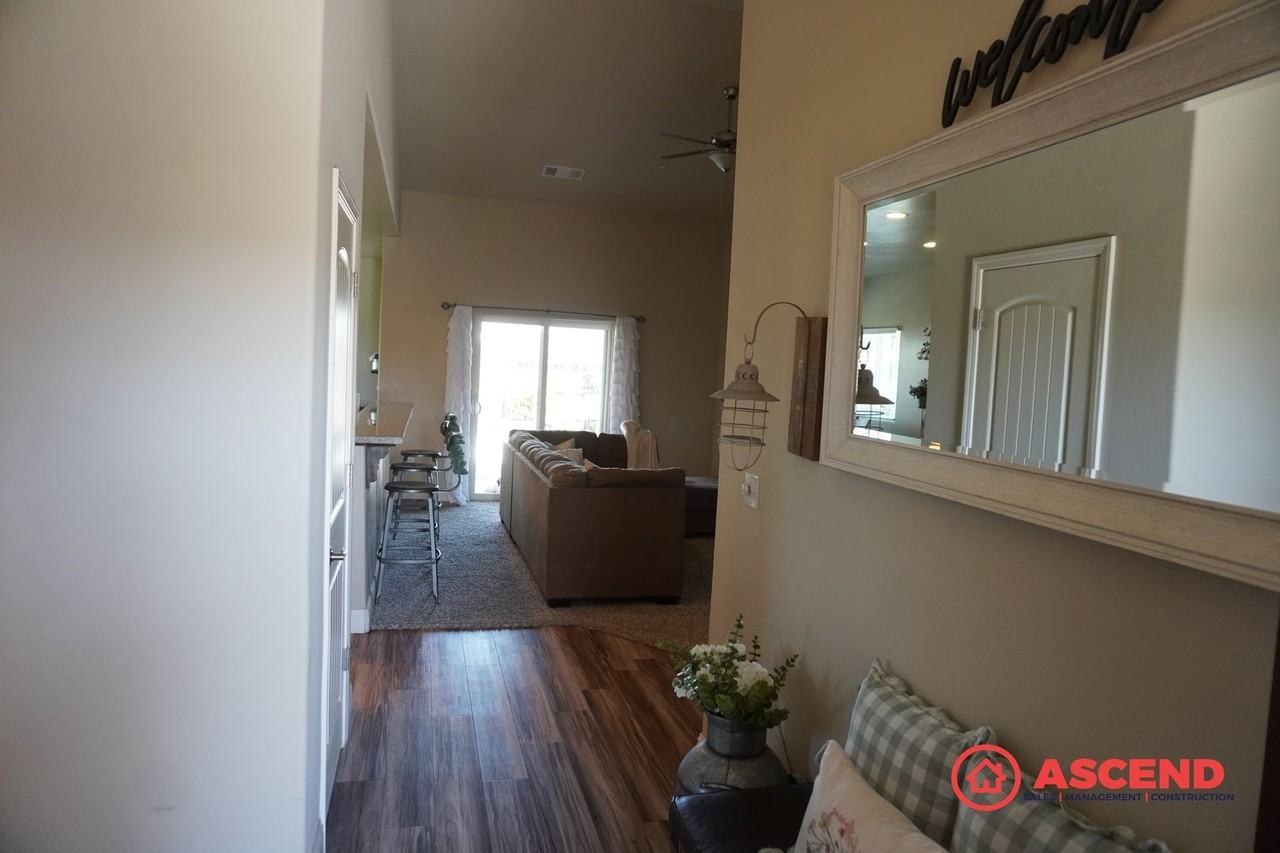 1704 Laguna Niguel Ave - Photo 3 of 17