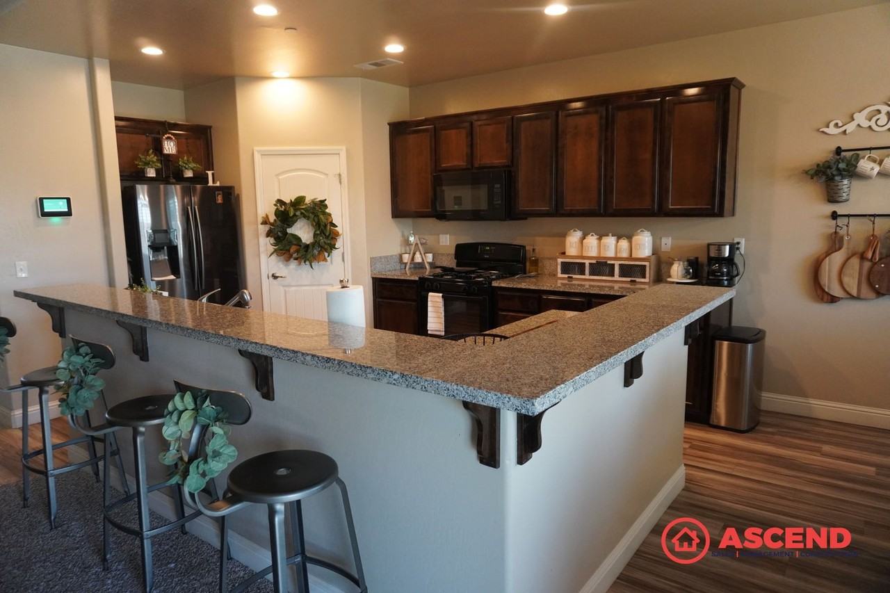 1704 Laguna Niguel Ave - Photo 7 of 17