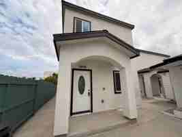 featured image of 5256 Groveland Dr