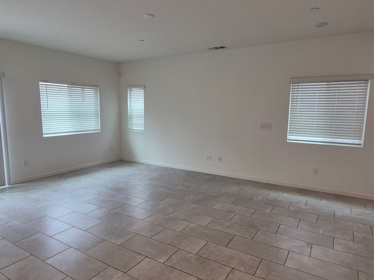 3755 Arborhill Way - Photo 4 of 23