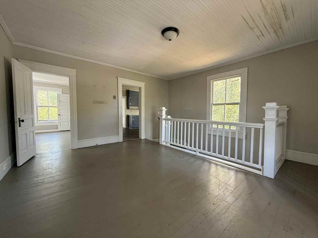 591 High St - Photo 2 of 8