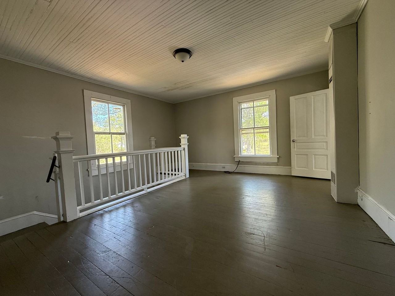 591 High St - Photo 3 of 8