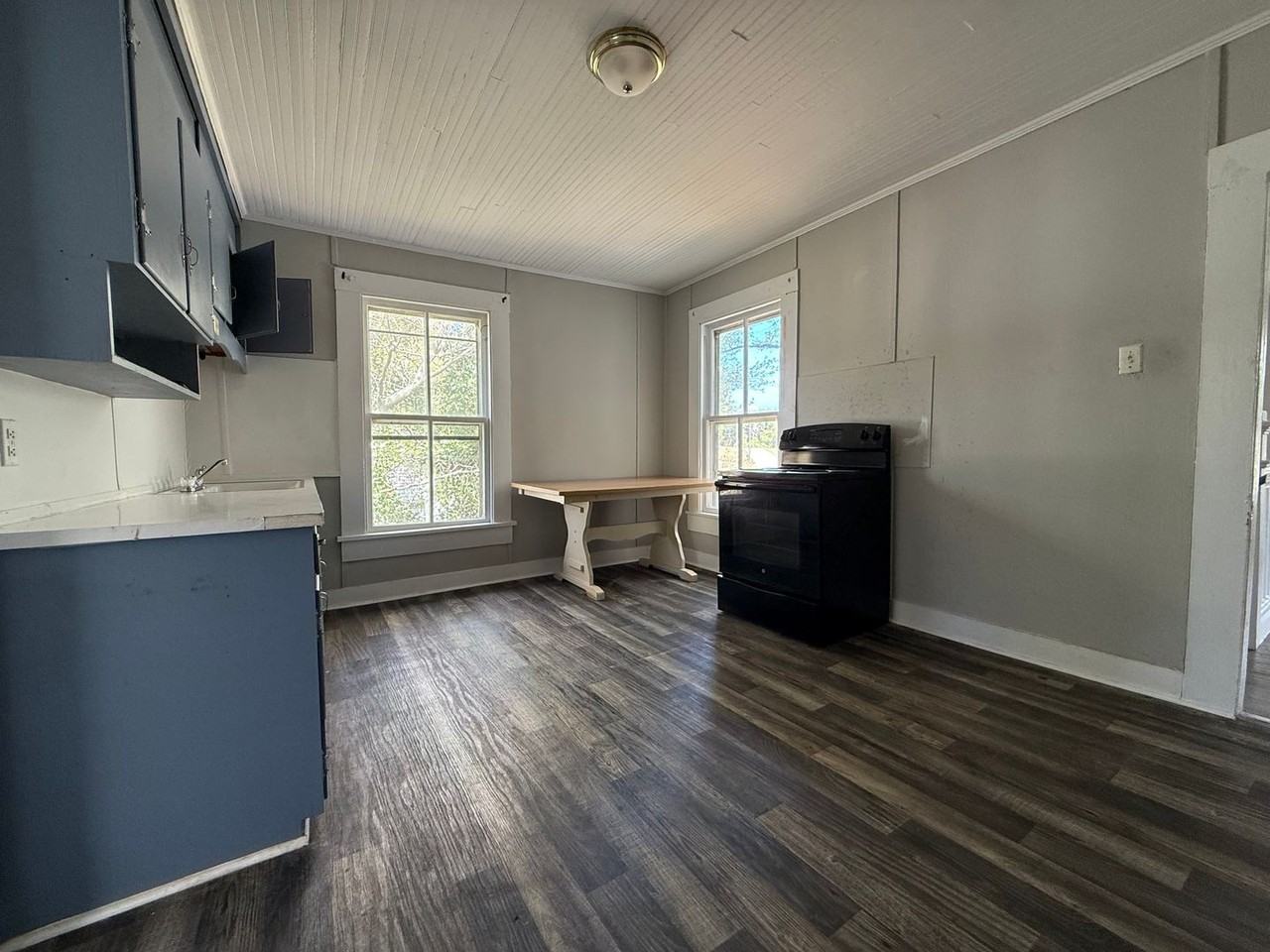 591 High St - Photo 6 of 8