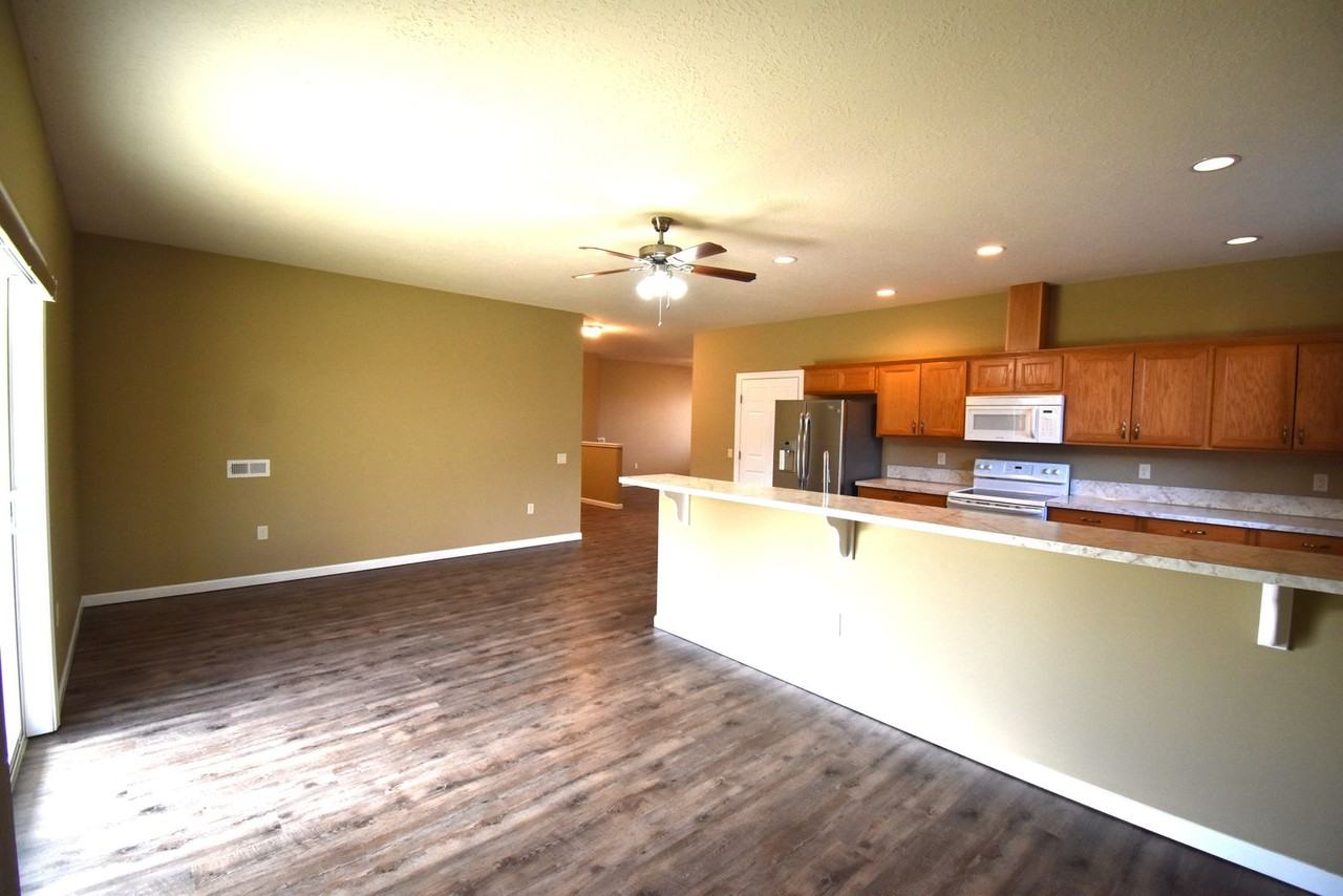 3463 Snow Bird Dr - Photo 3 of 22