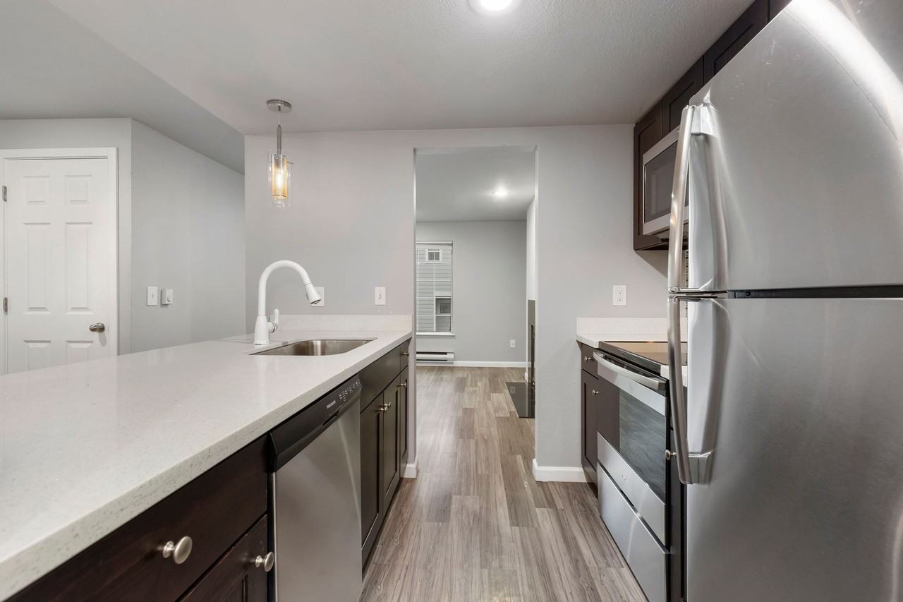 Cornerstone Apartments - Photo 7 of 21