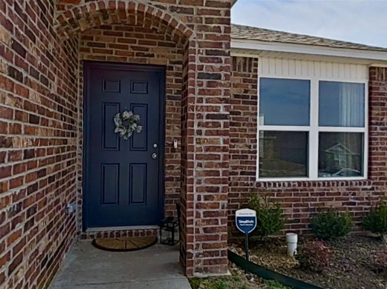 2983 W Azurite St - Photo 3 of 21