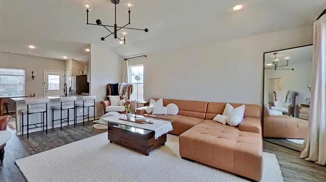 2983 W Azurite St - Photo 4 of 21