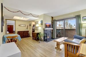 featured image of 7351 Huntsmen Cir #D