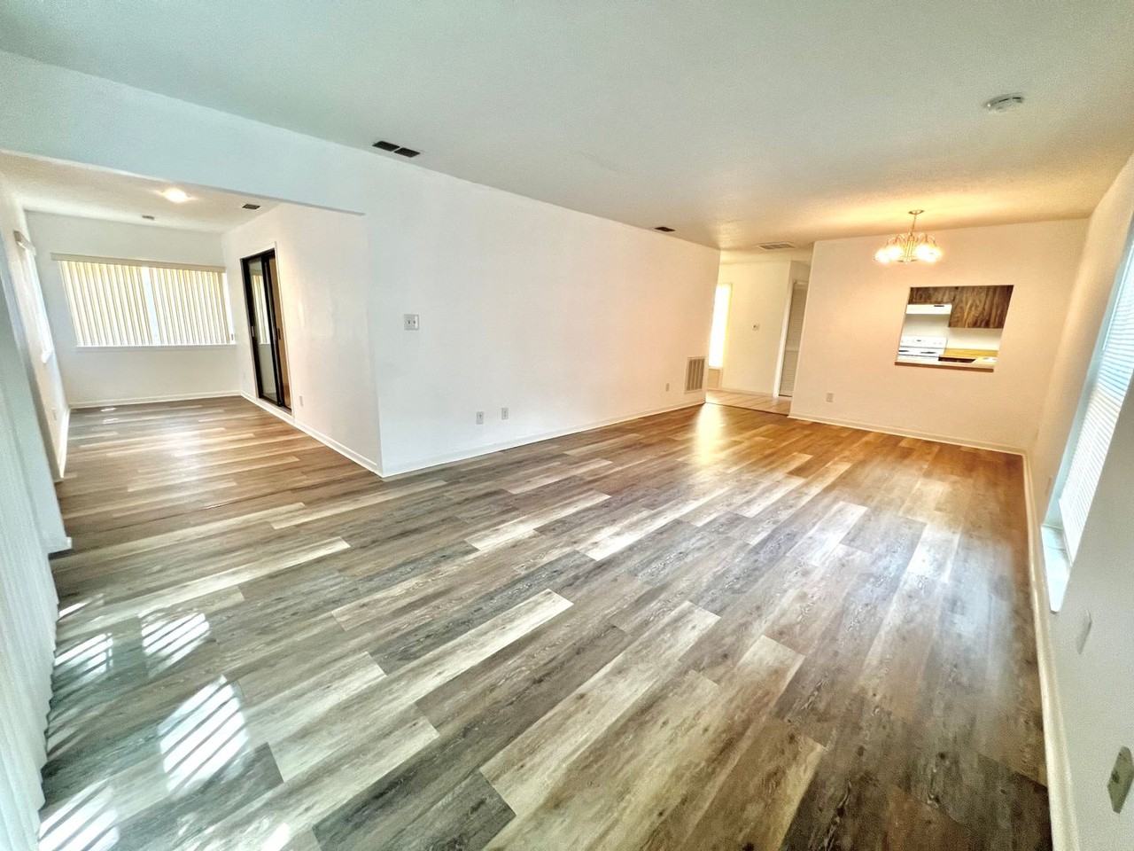 17 Jamaica St - Photo 6 of 20