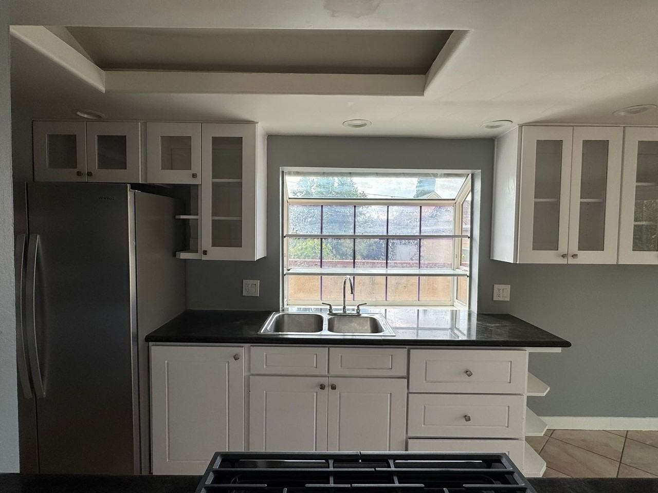 1301 Lucas St - Photo 4 of 23