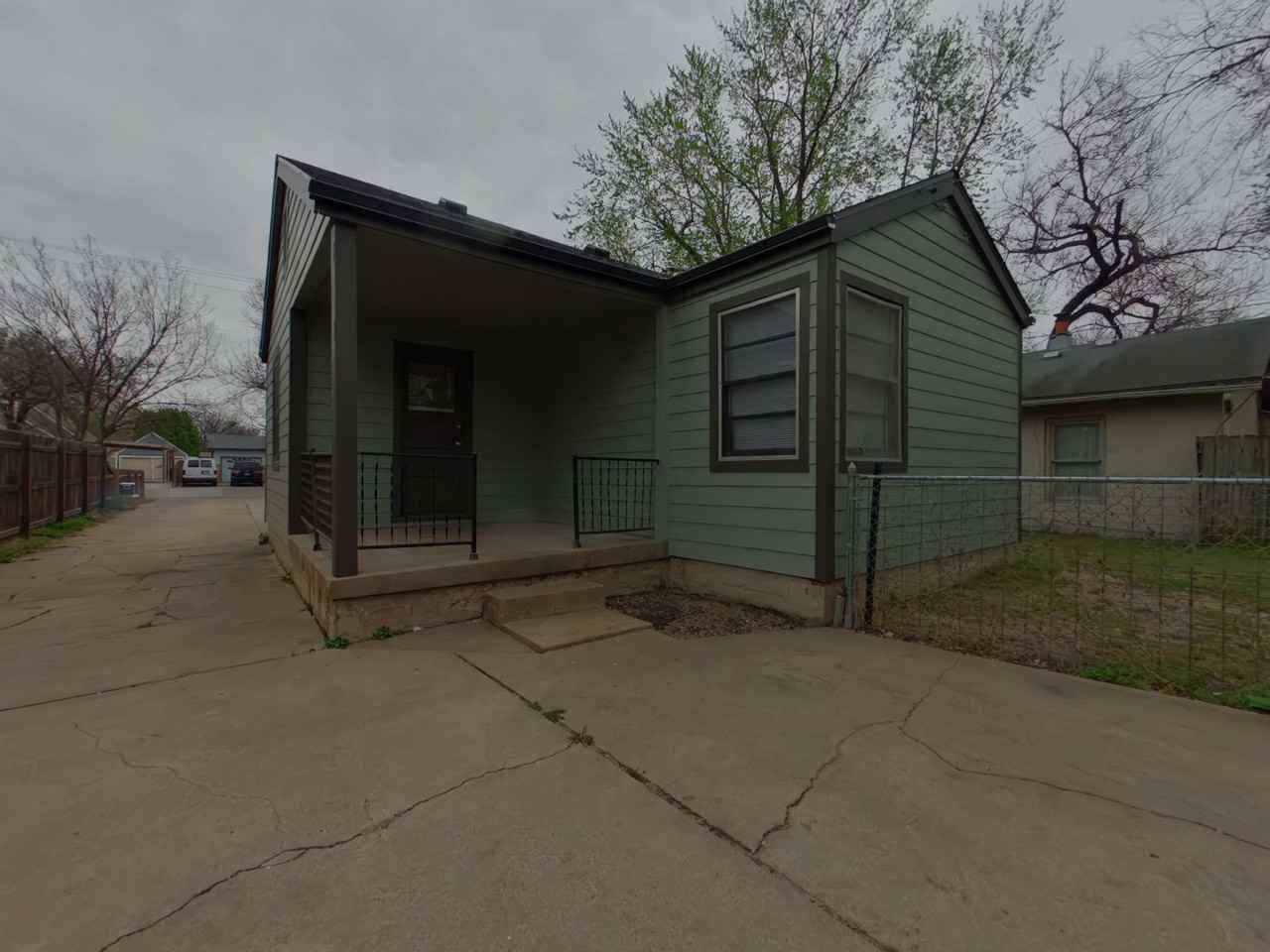 1823 N Jeanette Ave - Photo 7 of 9