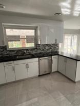 11712 Sw 13th St - Photo 1 of 1