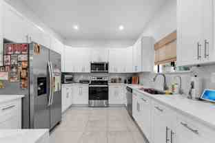 17805 Sw 114th Ct - Photo 1 of 1