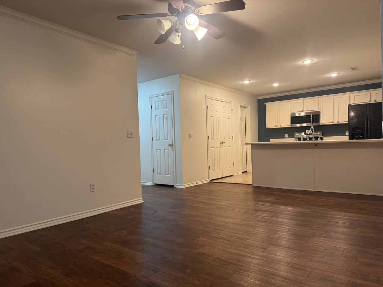 1584 N Willowbrook Dr - Photo 5 of 24