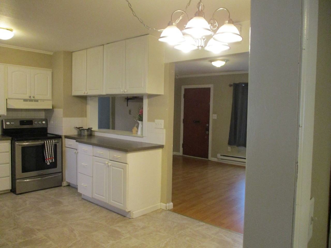 1816 S Sprague Ave - Photo 5 of 23