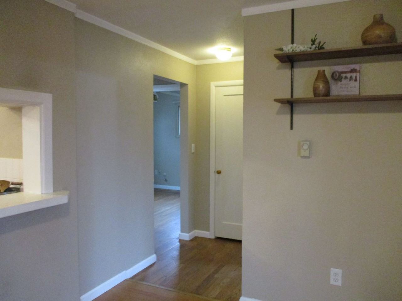 1816 S Sprague Ave - Photo 7 of 23