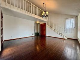 featured image of 275 Sw 2nd St #1