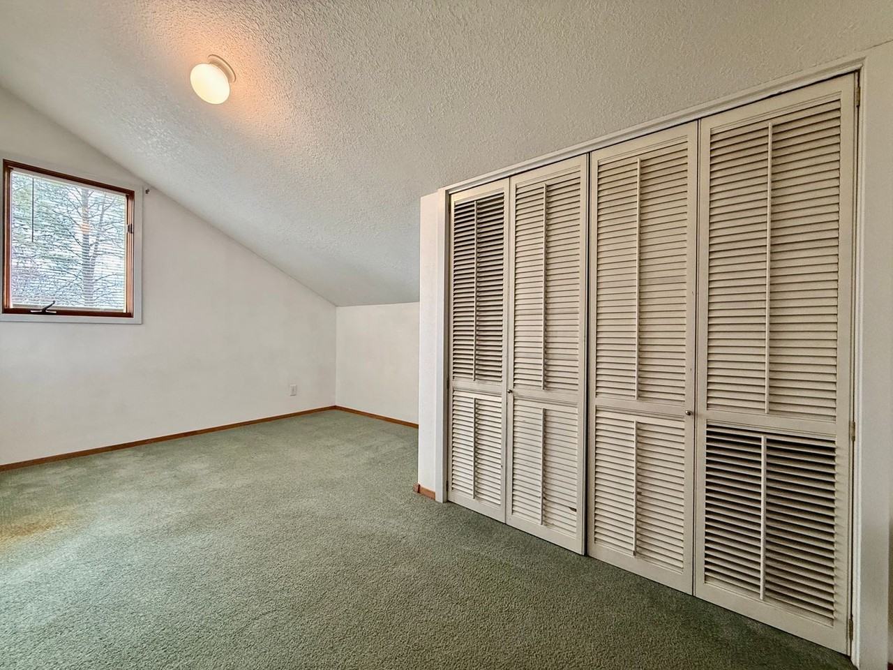 275 Sw 2nd St #1 - Photo 6 of 14