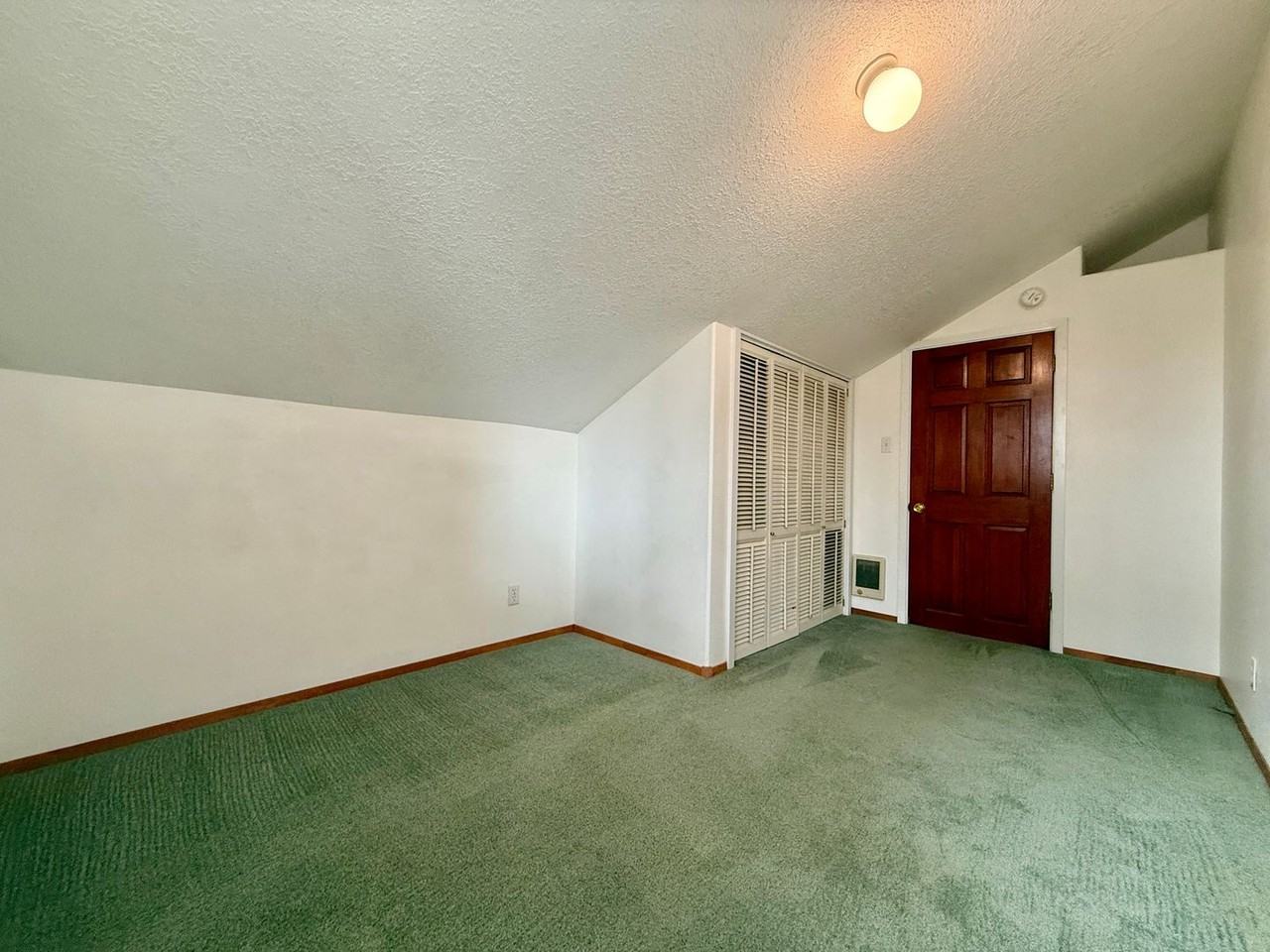 275 Sw 2nd St #1 - Photo 7 of 14