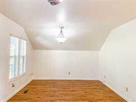 featured image of 403 Riley St