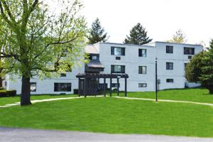 featured image of 613A Geneva Dr