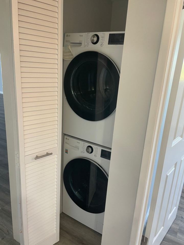 330 crescent drive, Beverly Hills CA 90210 - Photo 4 of 8