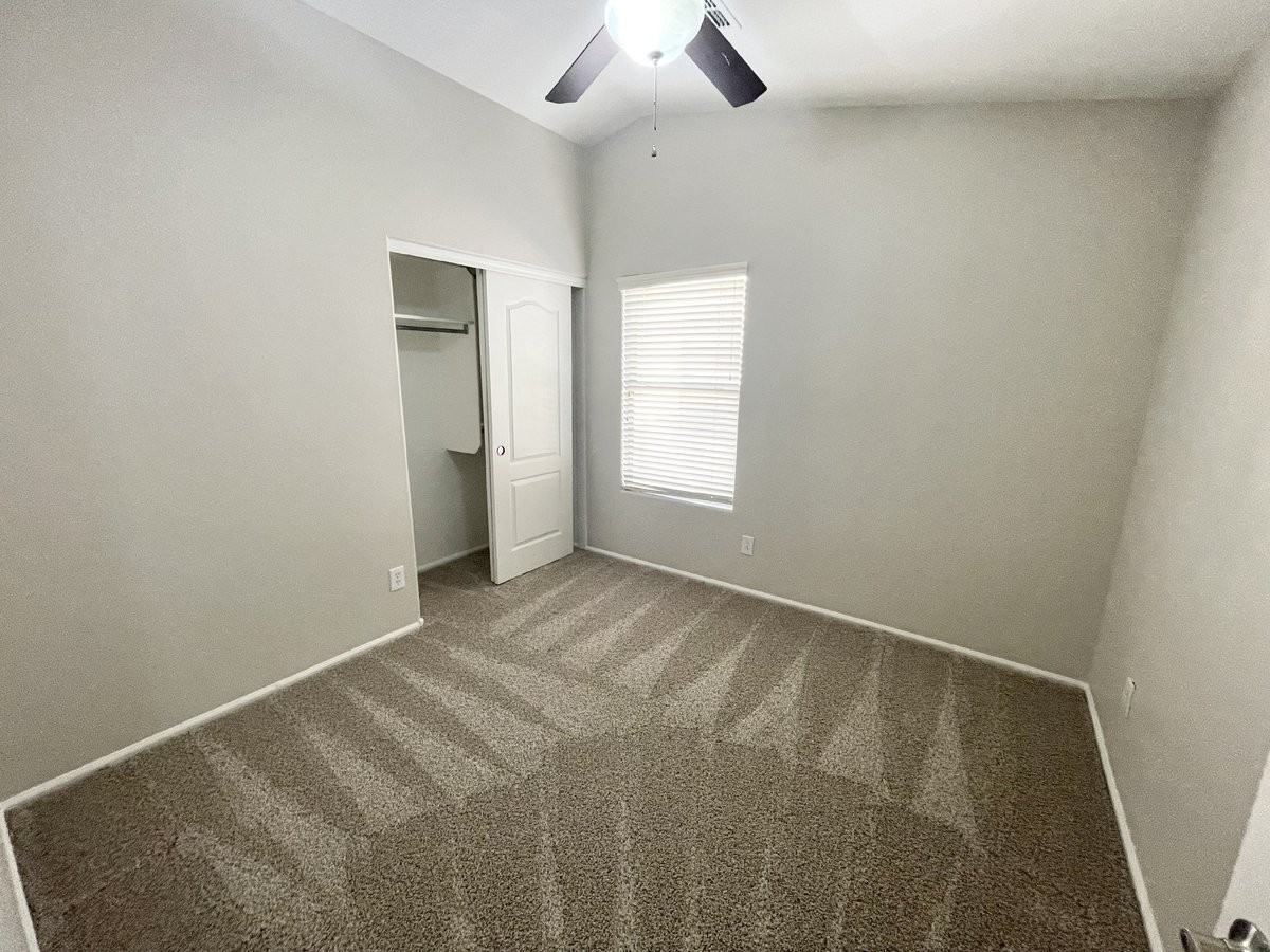 42495 W Chambers Dr - Photo 6 of 20