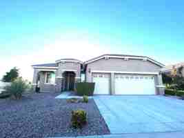 featured image of 10440 Lakeshore Dr