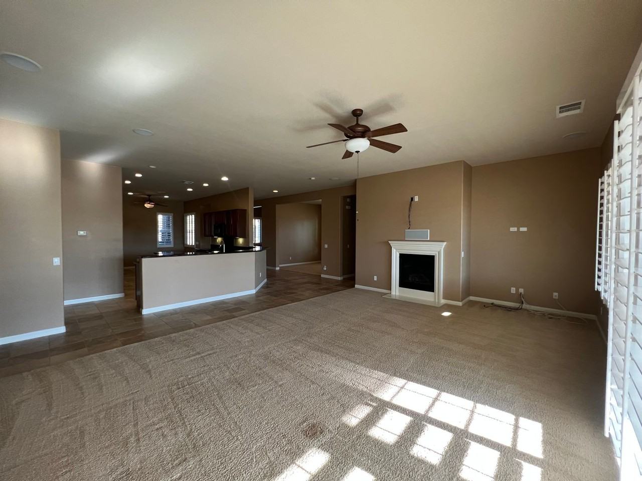 10440 Lakeshore Dr - Photo 6 of 26