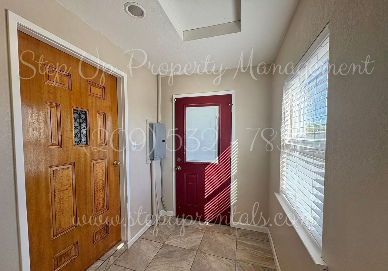 10313 Crackerbox Rd - Photo 4 of 17