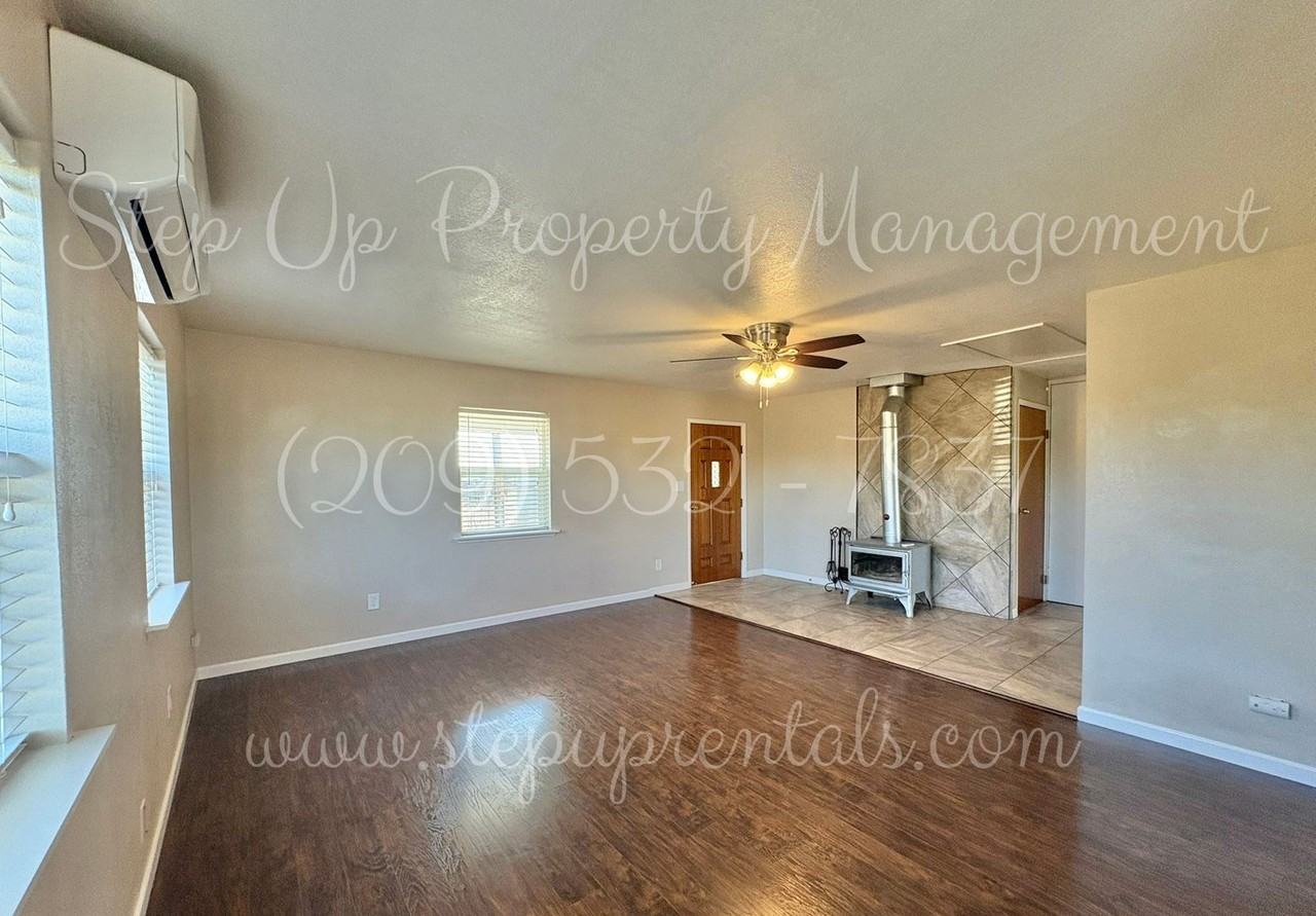 10313 Crackerbox Rd - Photo 6 of 17