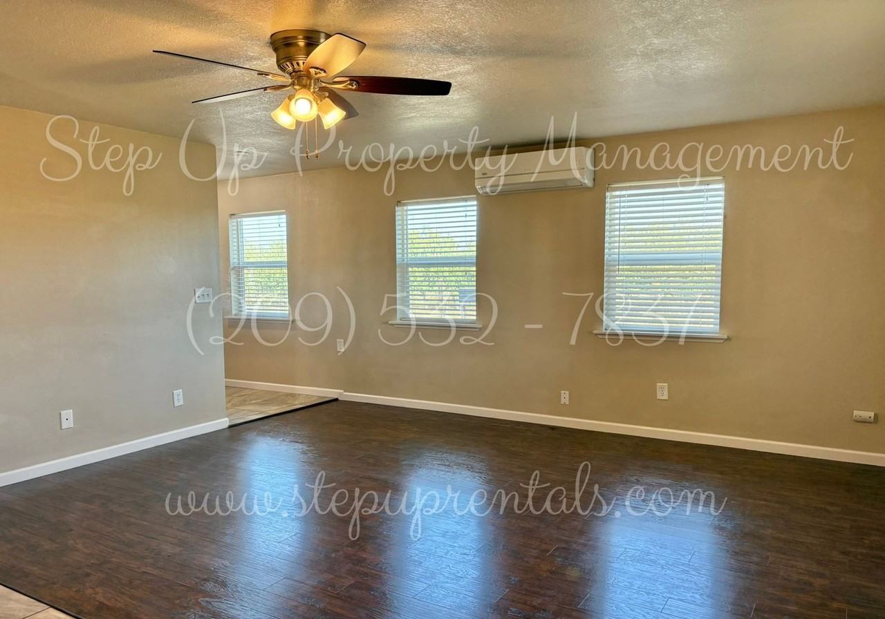 10313 Crackerbox Rd - Photo 7 of 17