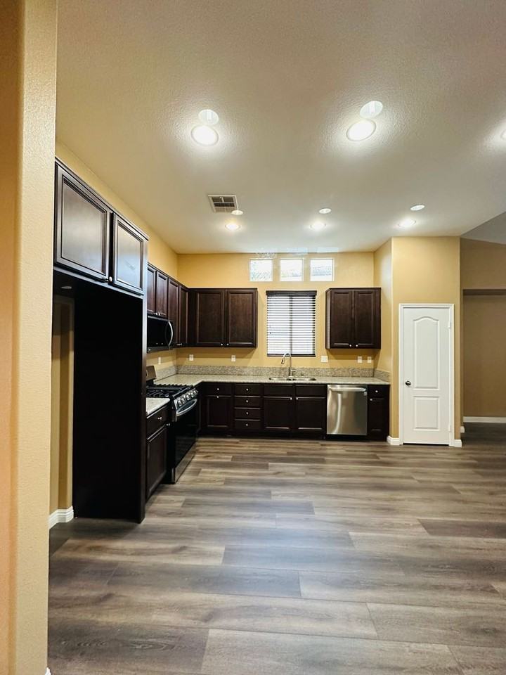 34089 Dianthus Ln - Photo 5 of 31