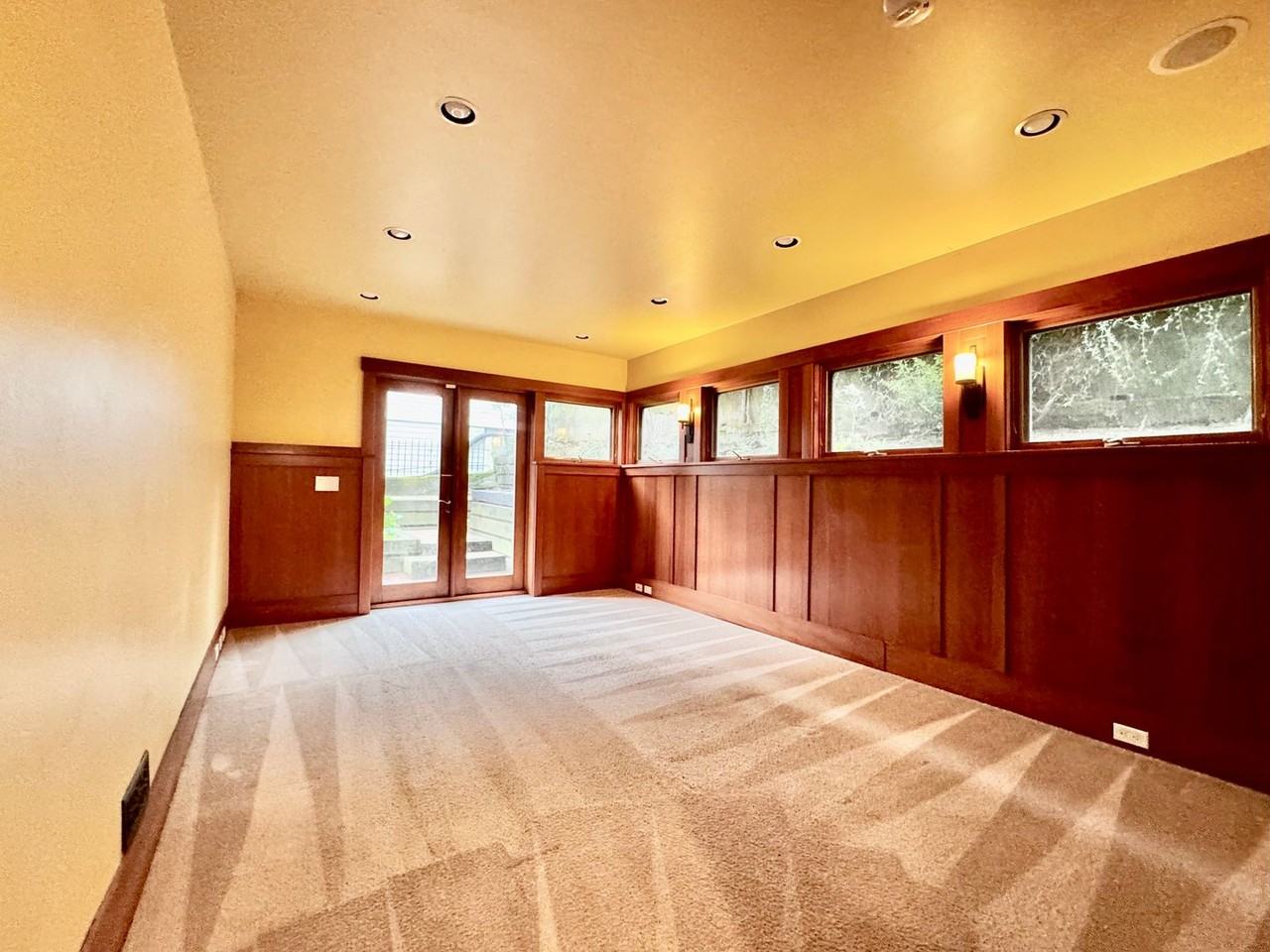 303 W Blaine St - Photo 5 of 23