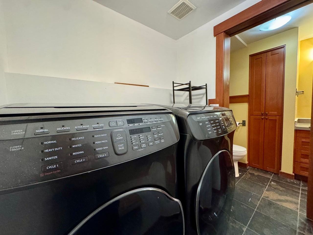 303 W Blaine St - Photo 6 of 23