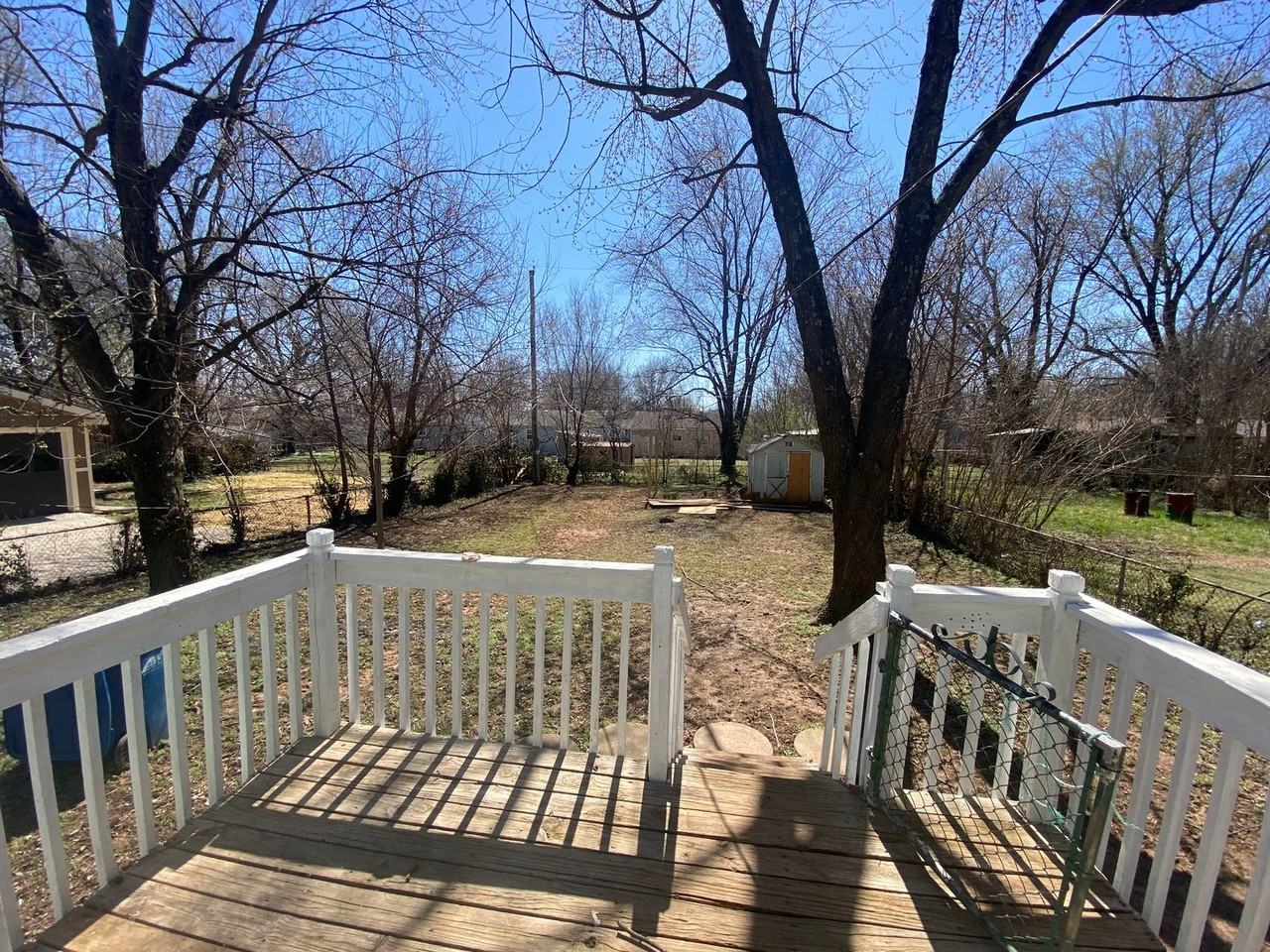 1428 W Hamilton St - Photo 4 of 10