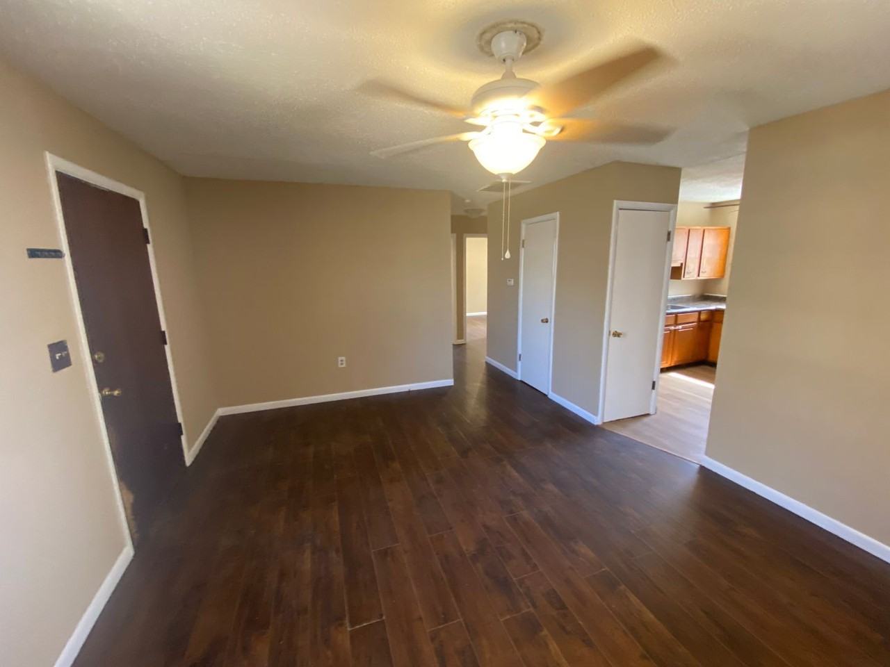 1428 W Hamilton St - Photo 5 of 10