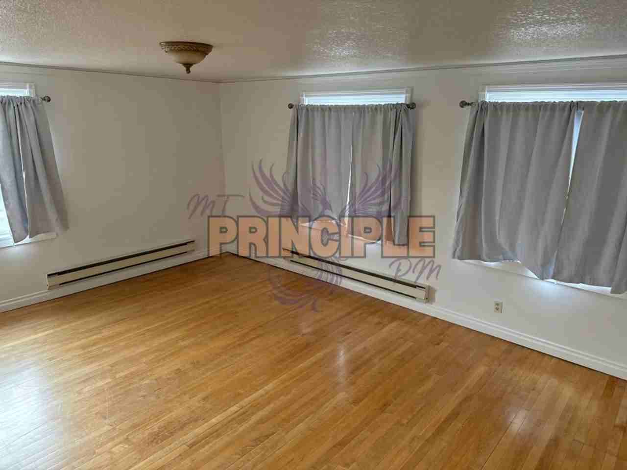 218 E 3rd St Apt 2d #2D - Photo 5 of 6