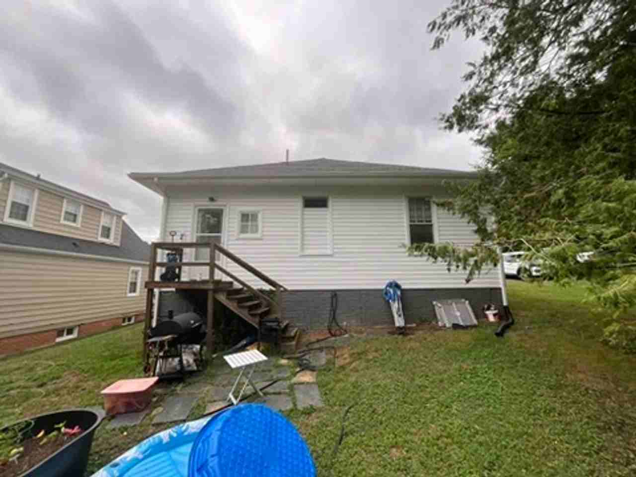 521 E 2nd St - Photo 3 of 7