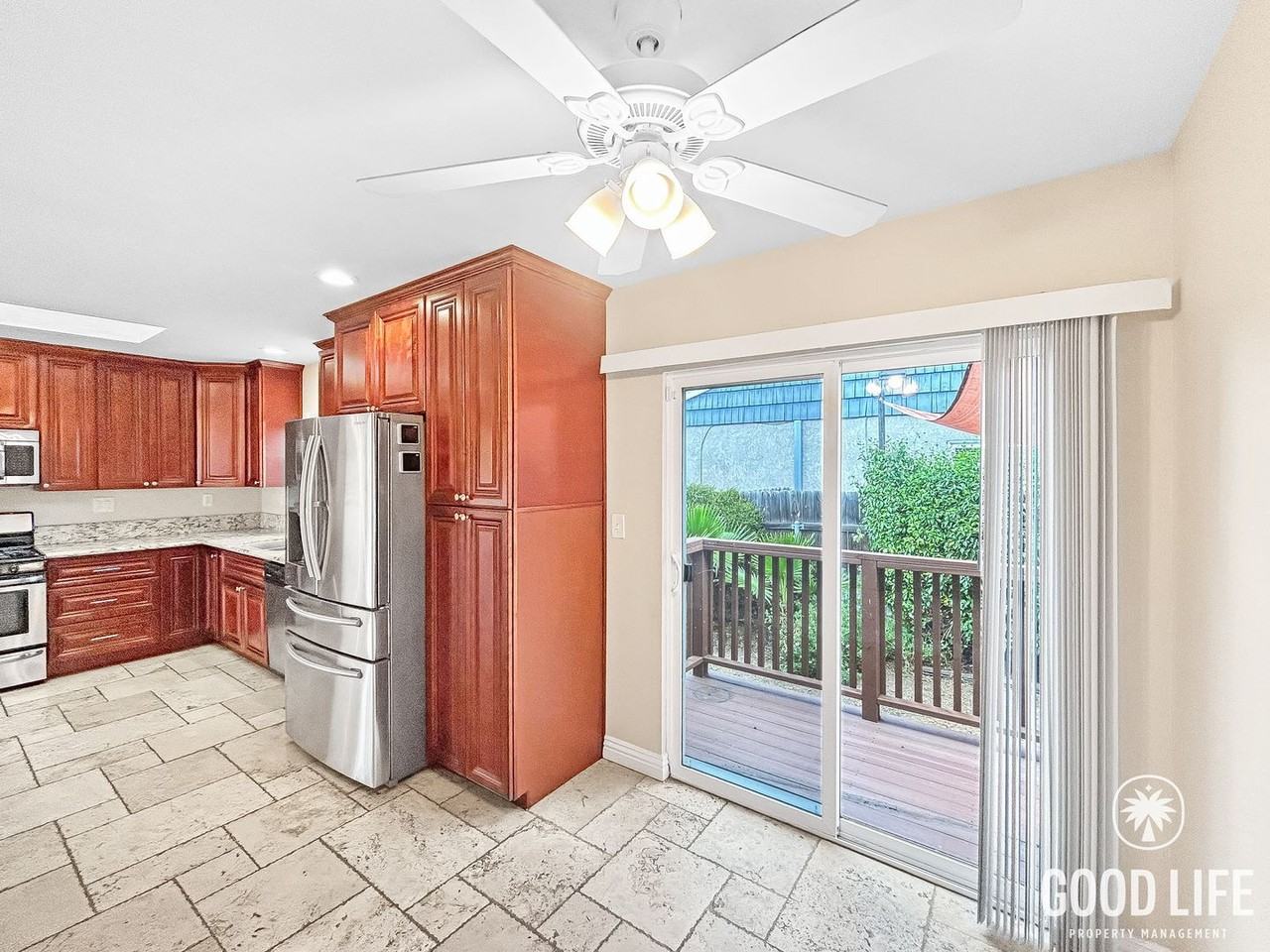 7280 Annapolis Ave - Photo 4 of 22