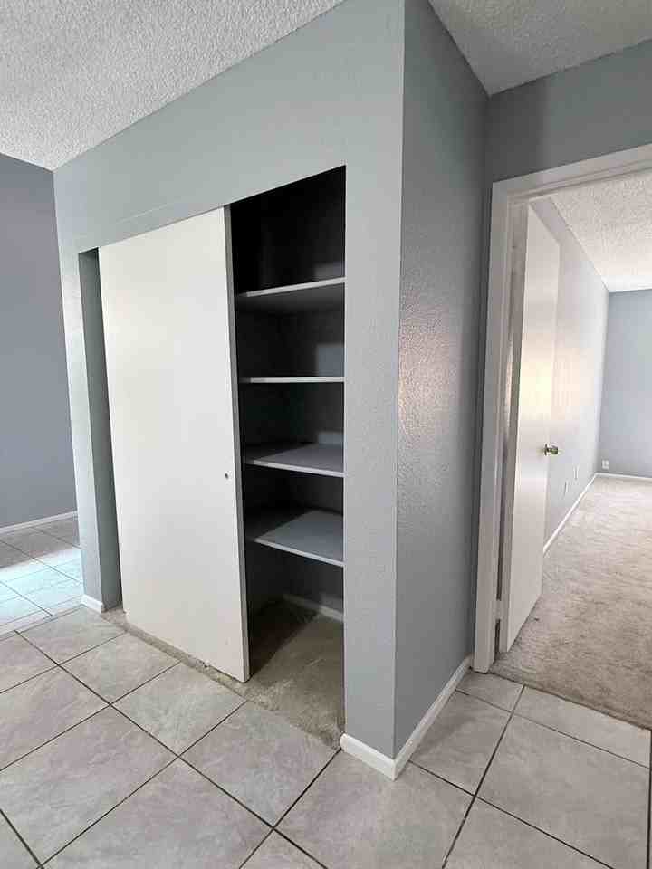 1515 W Santa Maria Way - Photo 4 of 13