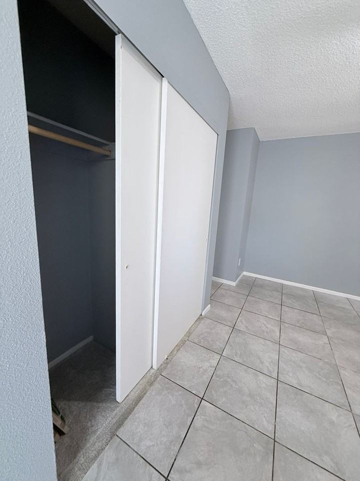 1515 W Santa Maria Way - Photo 5 of 13