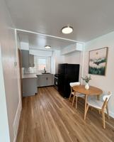 featured image of 200 200 - 206 Parkview Blvd