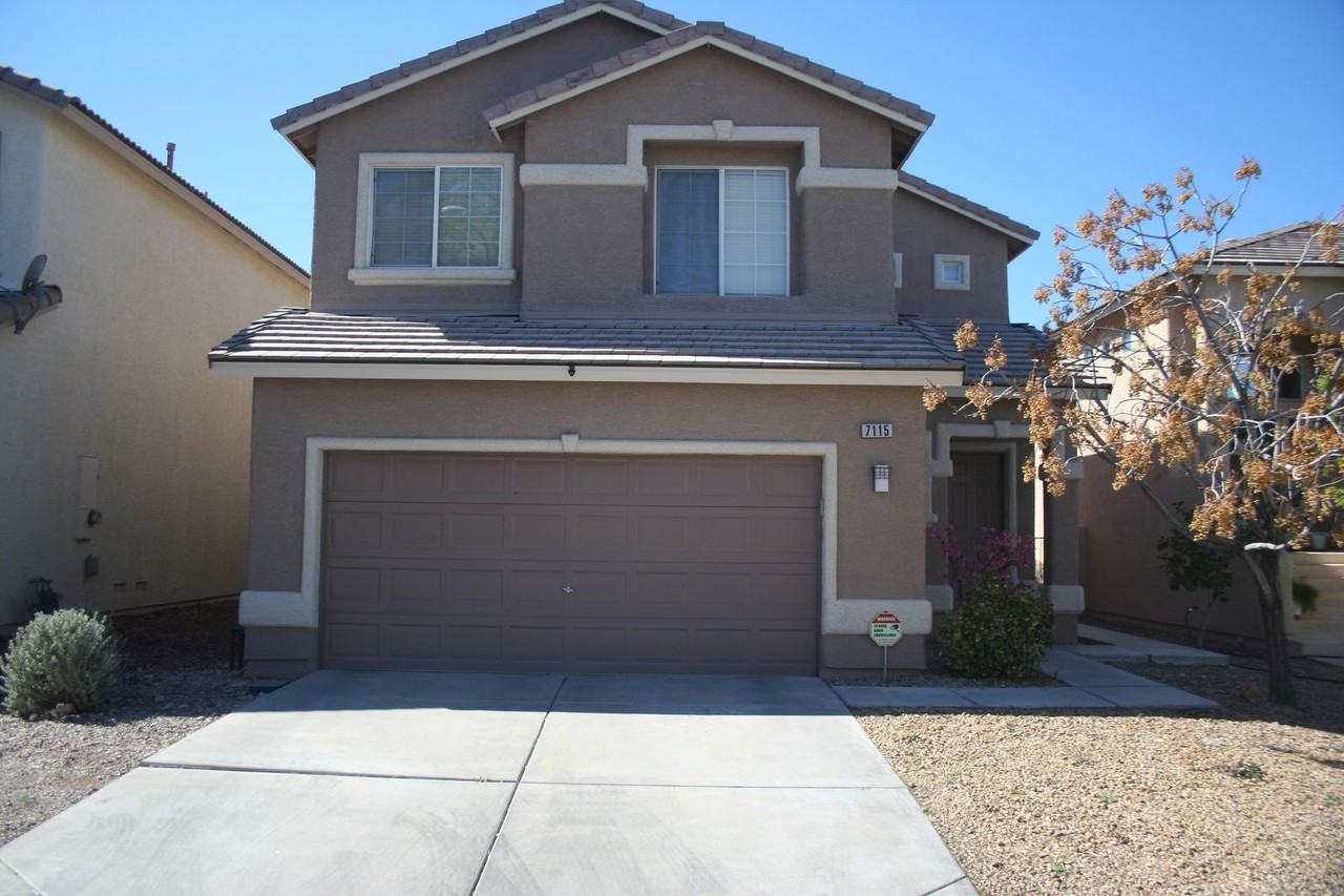 7115 Quarterhorse Ln - Photo 2 of 23