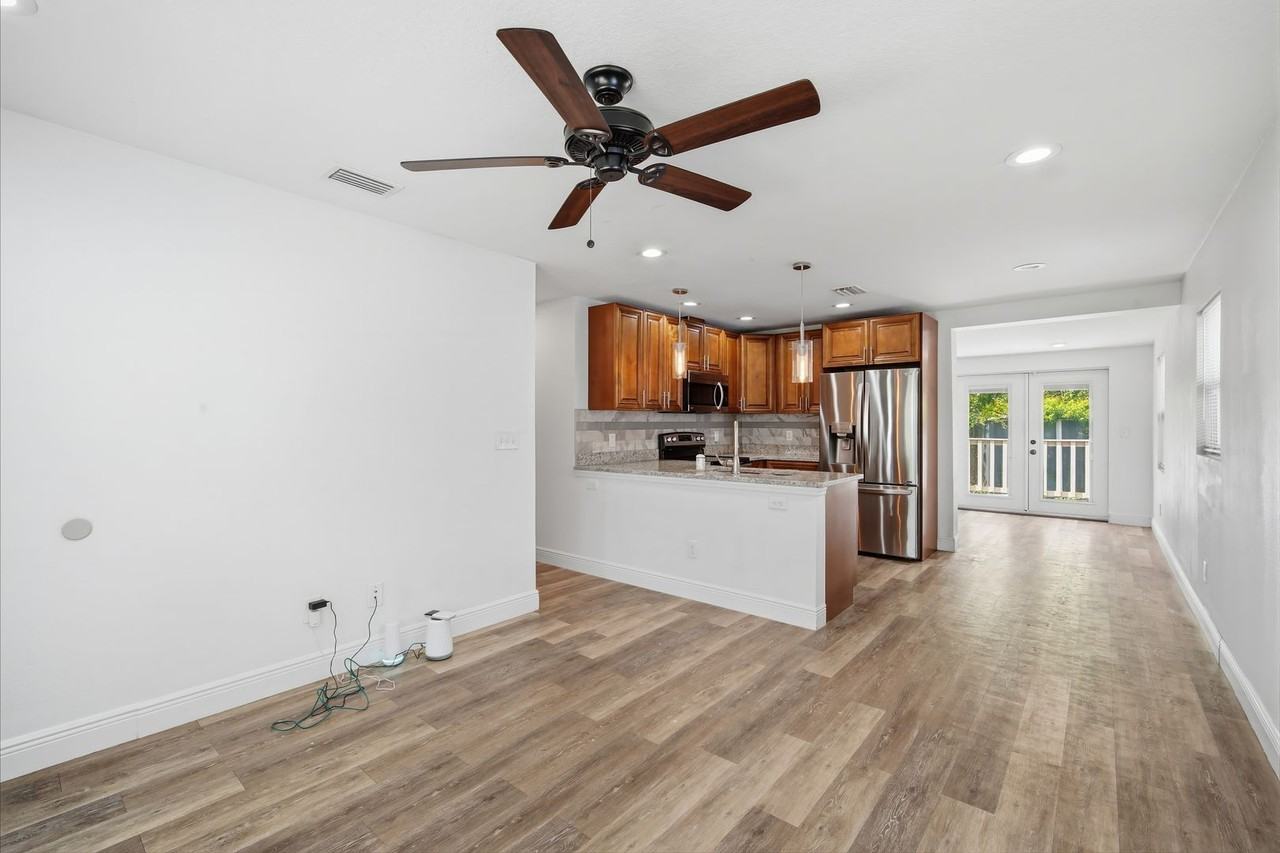 38714 Island Ave - Photo 7 of 22