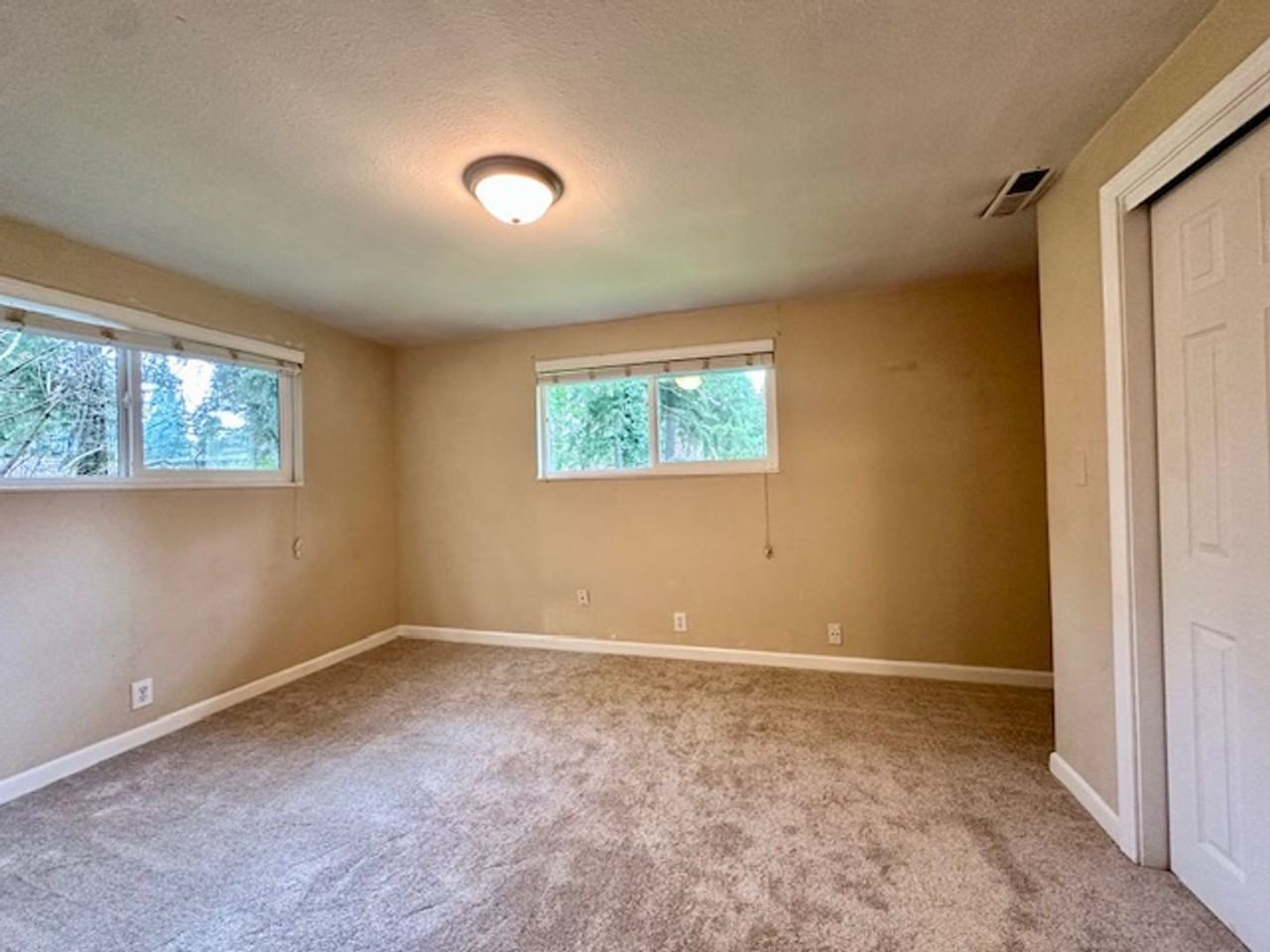 15814 Se 148th St - Photo 4 of 18