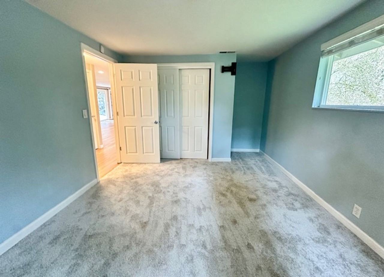 15814 Se 148th St - Photo 5 of 18