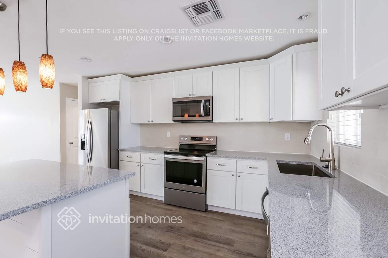 934 E Loma Vista Dr - Photo 5 of 16